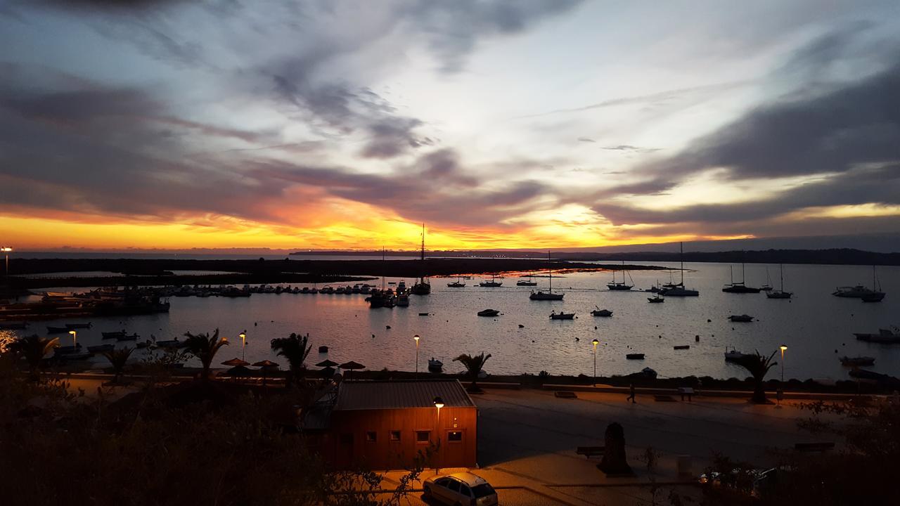 Ria Hostel Alvor Портиман Екстериор снимка