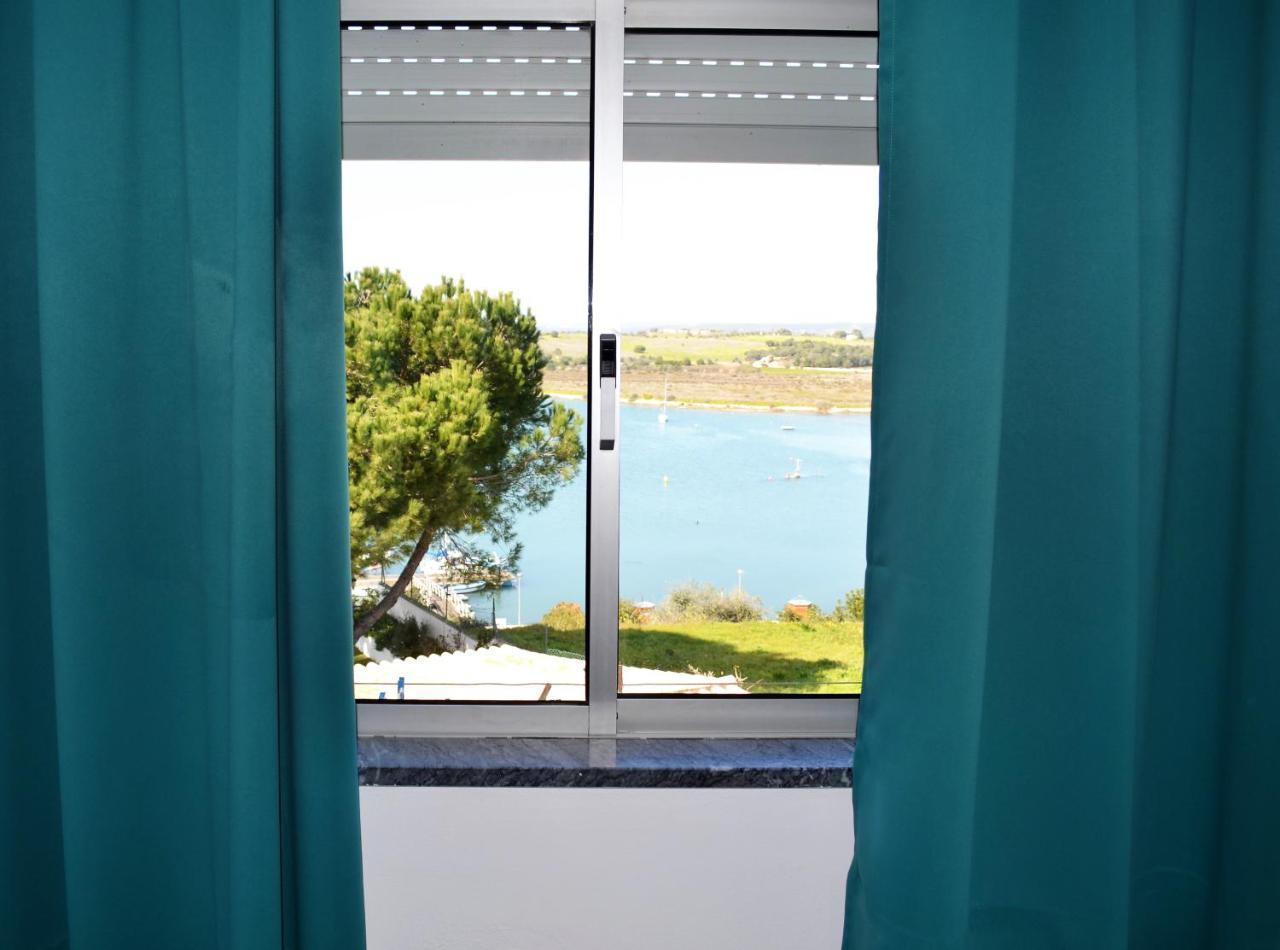 Ria Hostel Alvor Портиман Екстериор снимка